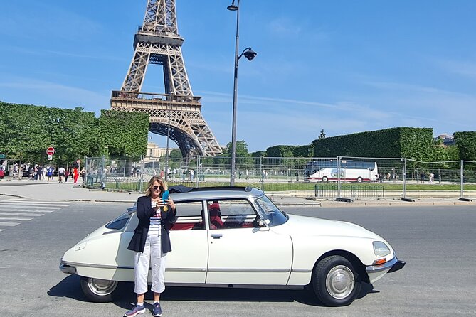 1-Hour Private Tour in Paris in a Citroën DS Oldtimer - Additional Details