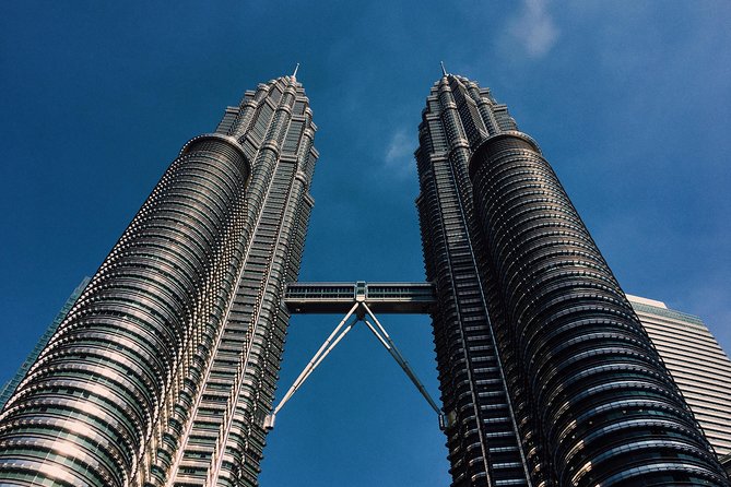 *17 or 19 Hrs Kuala Lumpur Van Tour From Singapore W Tour Guide - Meeting and Pickup Details