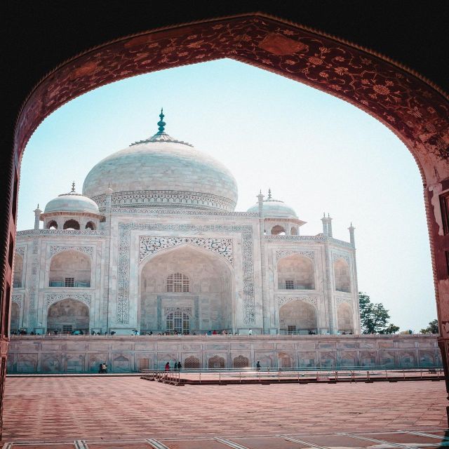 2 Day All Inclusive Taj Mahal & Agra City Tour From Banglore - Helpful Tips and Location Details