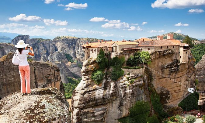 2 Day Private Tour of Meteora & Thermopylae From Athens - Transportation Information