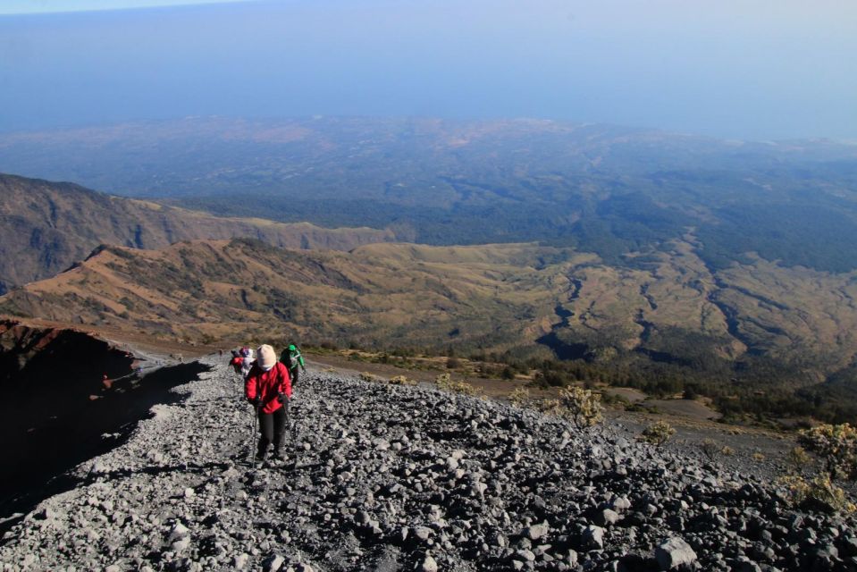 2 Days 1 Night Hiking Mt Rinjani to Summit 3726 MASL - Accommodation and Meals Included