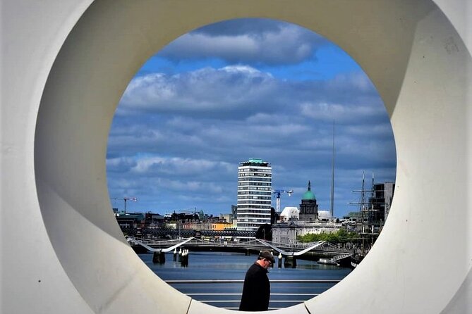 2-Hours and 30 Minutes Historical Walking Tour in Dublin - Common questions