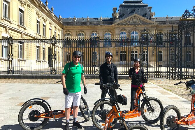 2 Hours Discovery Tour of Versailles on Electric 2 Wheels - Suitable Participants and Group Dynamics