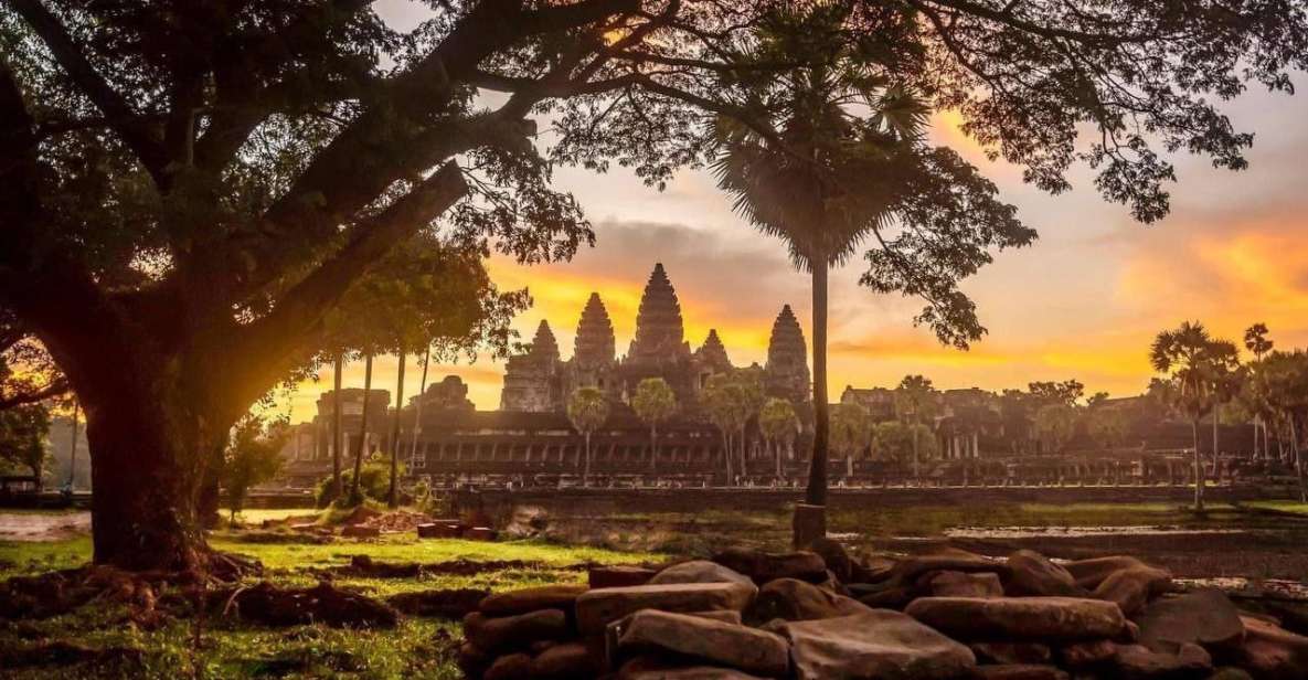 3-Day Angkor Adventure With Waterfalls and Floating Village - Floating Village Experience