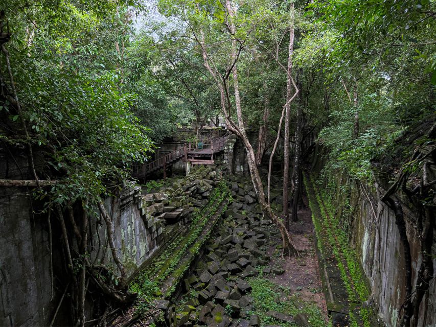 3-Day Small-Group Tour With Kulen Mountain & Kampong Phluk - Temple Exploration