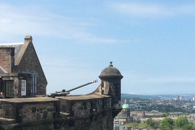 3-Hour Private Edinburgh Castle Tour - Tour Experience Details