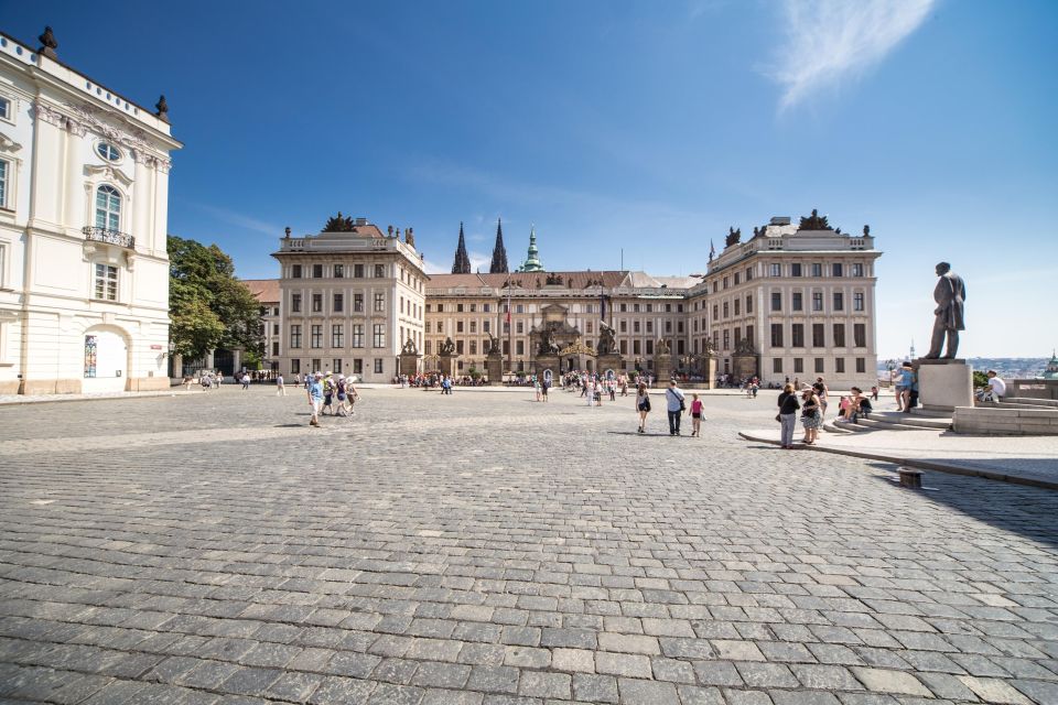 3-hour Private Prague Castle Walking Tour - Booking Process Overview