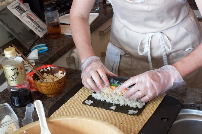 3-Hour Shared Halal-Friendly Japanese Cooking Class in Tokyo - Reviews and Ratings