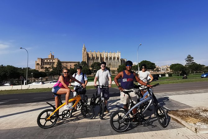 3 Hours Historical E-Bike Tour in Palma De Mallorca - Tips for a Memorable Tour