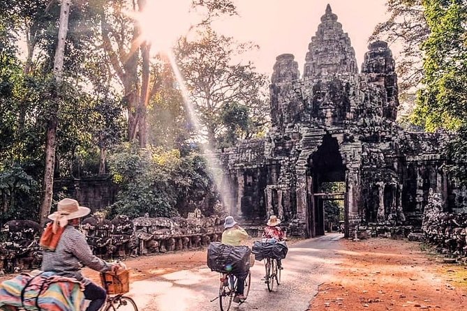 4-Day(Tour Angkor Temple Complex, Temple in the Jungle, Local People Life Style) - Accommodation and Dining Options
