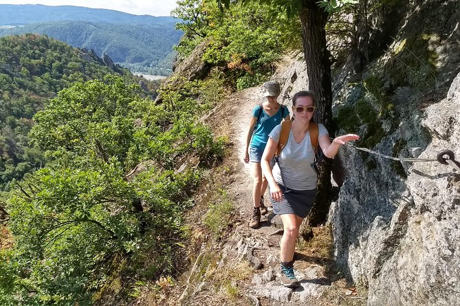 4-Hour Private Alpine Hiking Tour in the Footsteps of King Lionheart - Cancellation Policy Details