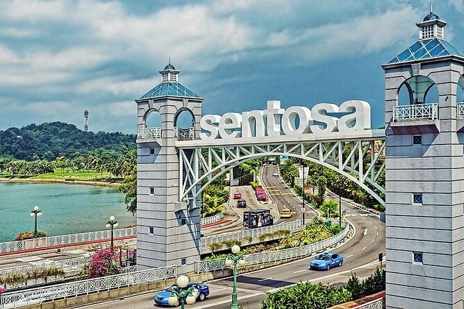 4-Hour Private Luxurious Sentosa Walking Tour in Singapore - Booking Information