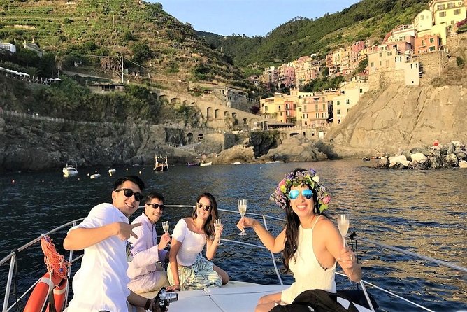 A Captain-Led Cinqueterre Boat Tour, Capped at 10 People  - Manarola - Tour Experience Overview
