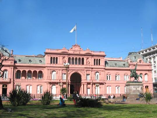 A Coffee With Eva Perón - a Historic Figure of Buenos Aires - Recoleta Neighborhood: A Historical Journey