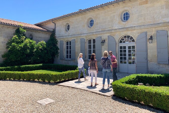 A Day in Saint-Emilion in a Small Group (Electric Luxury Van) - Gourmet Lunch Included