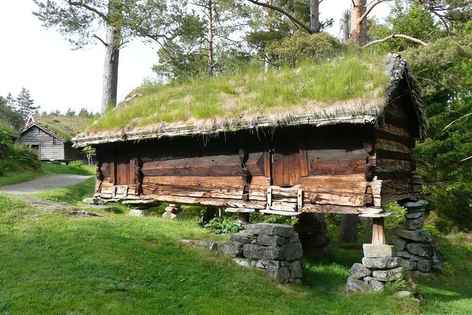 Alesund 3 Hrs Private Tour Medieval Village Sunnmore - End Point Details