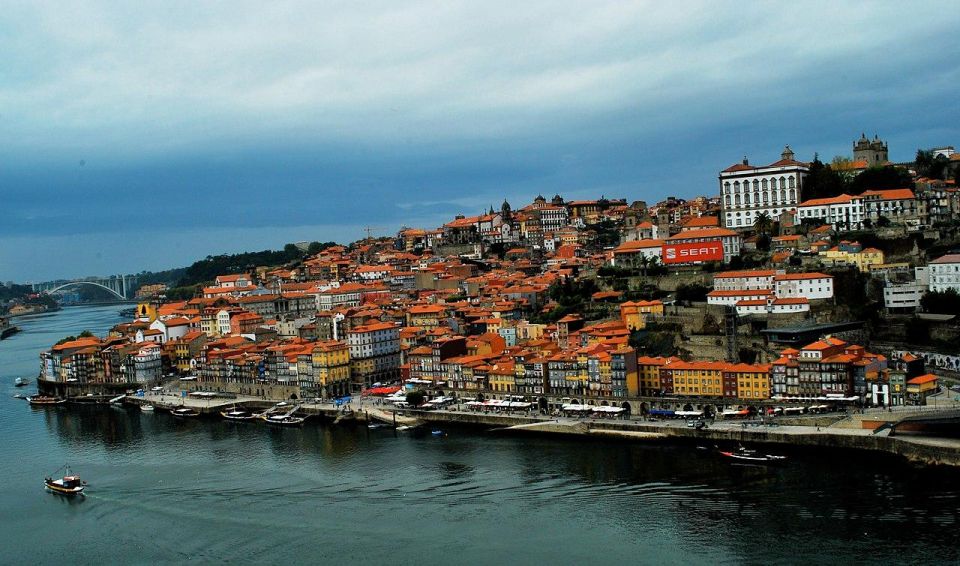 Algarve: Private Transfer to Porto With Stops up to 2 Cities - Exploration of Porto