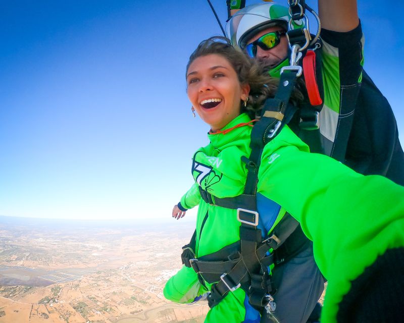 Algarve: Tandem Skydiving Adventure 15,000 to 10,000 Feet - Customer Reviews