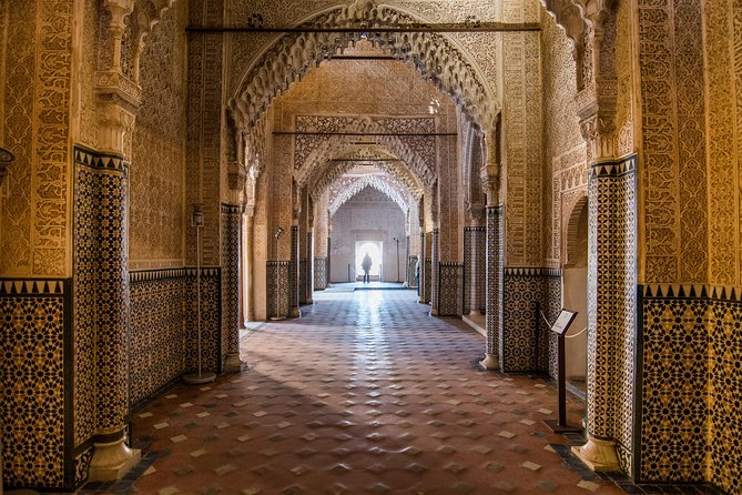 Alhambra and Nasrid Palaces Ticket With Audioguide - Visitor Experience Highlights
