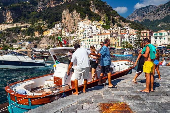 Amalfi Boat Tour From Sorrento With Positano Trip - Visitor Experience