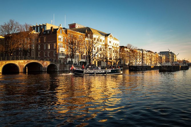 Amsterdam Canal Cruise With Live Guide and Unlimited Drinks - Last Words