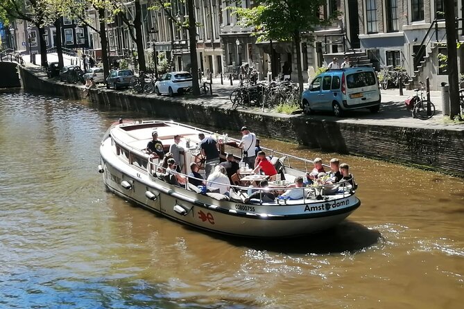 Amsterdam: Open Air Winter Booze Cruise - Experience Expectations