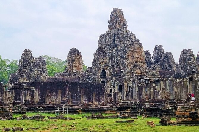Angkor Wat Sunrise & All Highlight Angkor Temple Private Day Tour - Traveler Feedback