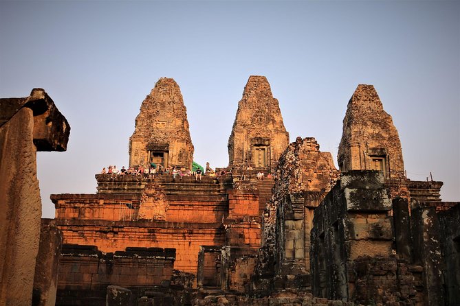 Angkor Wat Sunrise Tour: 2.5 Days With Tonle Sap Lake - Discovering Tonle Sap Lake