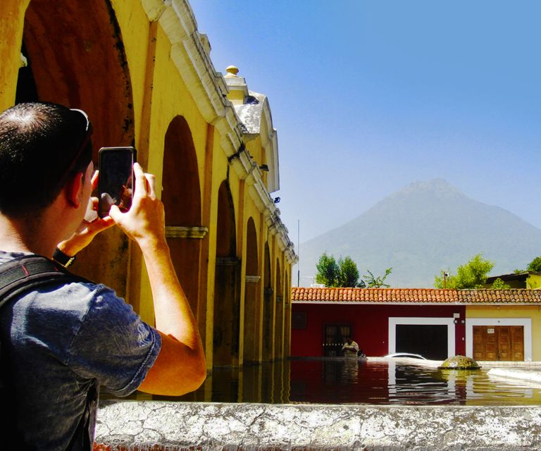 Antigua Guatemala: Half-Day Walking Tour - Experience Highlights and Views