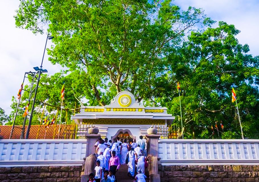 Anuradhapura: Archaeological Site Guided Tuk-Tuk Tour - Tour Route and Sites Visited