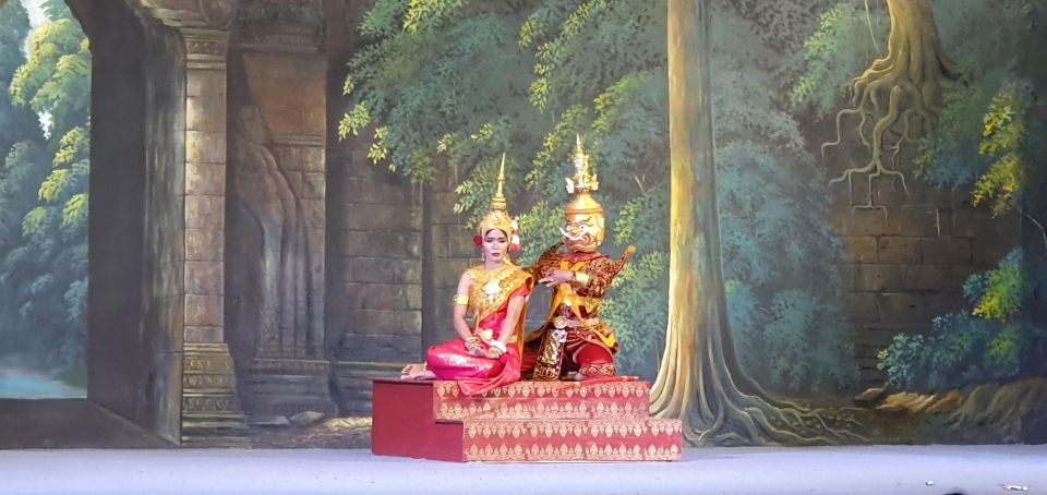 Apsara Theater Performance Include Dinner & Hotel Pick up - Pickup Service Inclusions and Details