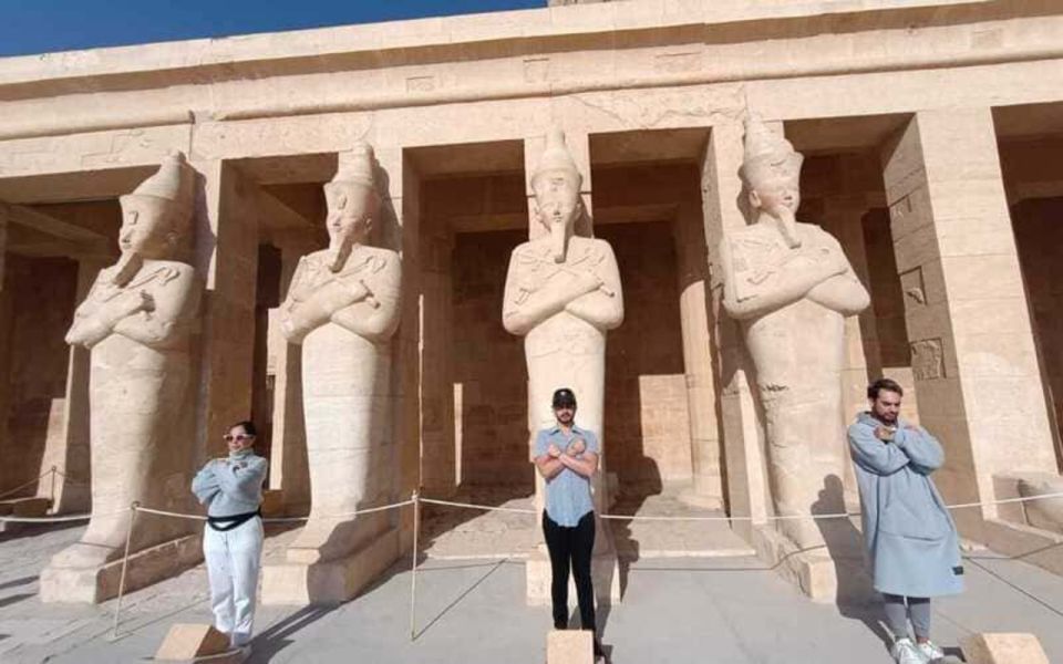 Aswan : Tour to Luxor From Aswan - Language and Guides Information