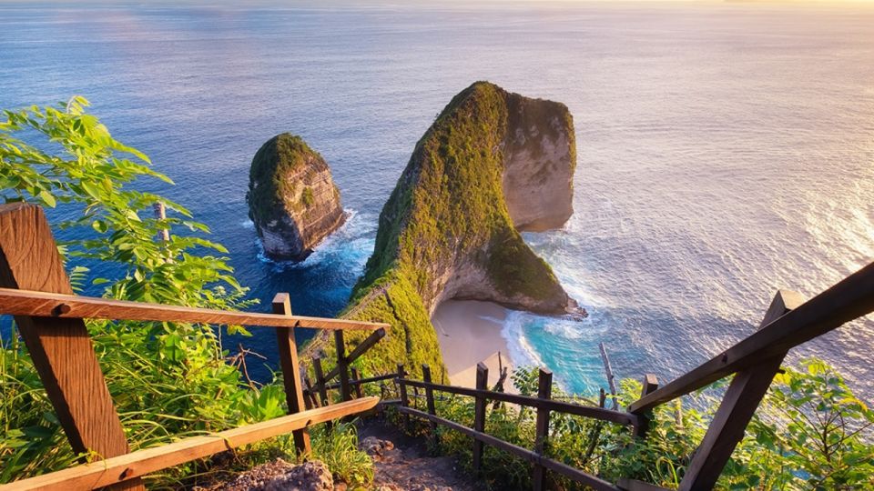 Bali : Best of Nusa Penida Snorkeling & West Tour Inclusive - Location Details and Specifics