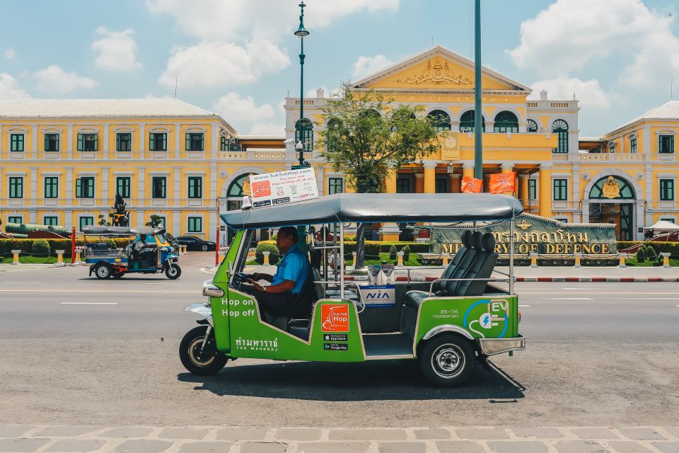 Bangkok: Hop On Hop Off Tuk Tuk & Boat Chao Phraya River - Activity Highlights