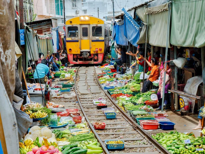 Bangkok: Maeklong Railway & Amphawa Floating Market Day Trip - Important Information