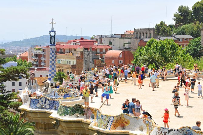 Barcelona and Montserrat Tour, Park Güell Skip-the-Line Entry - Tour Guide Marta and Customer Feedback