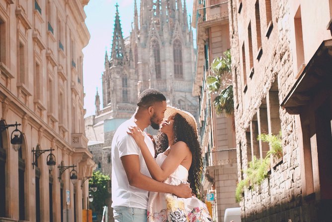 Barcelona Photoshoot Tour - Meeting and Pickup Information