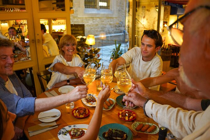 Barcelona Tapas and Wine Experience Small-Group Walking Tour - Tour Guides and Customer Recommendations