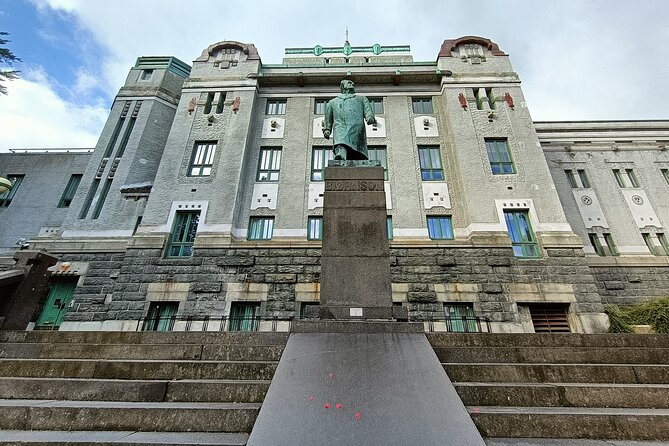 Bergens Landmarks and History: A Self-Guided Audio Tour - Landmark 3: Bergenhus Fortress