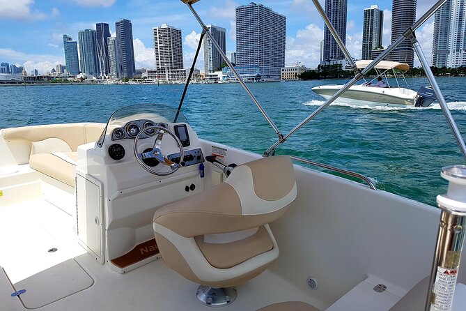Best Miami Self-Driving Boat Rental! - Policies and Reviews