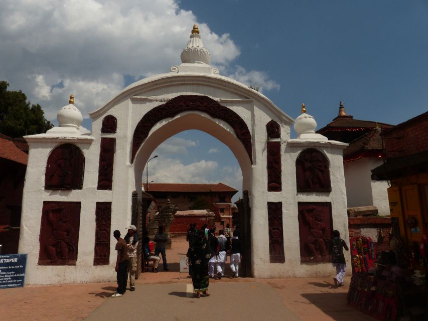 Bhaktapur and Changu Narayan Tour With Private Guide - Bhaktapur Durbar Square Visit