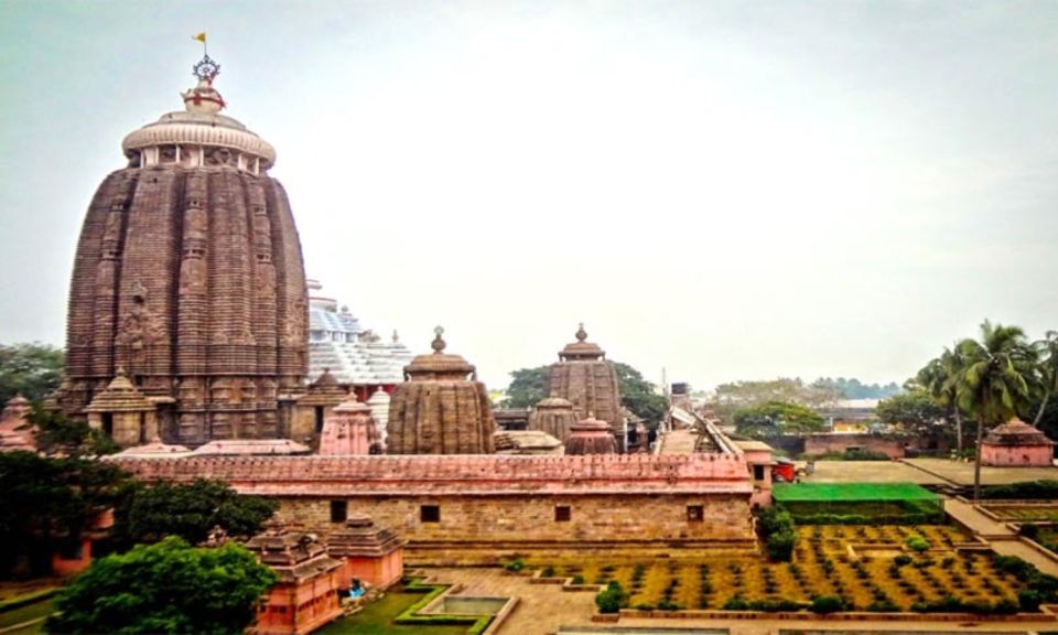 Bhubneswar: Konark Sun Temple, Jagannath Temple Private Tour - Jagannath Temple Visit in Puri