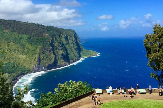 Big Island in a Day: Volcanoes Waterfalls Sightseeing and History - Tour Experience and Practical Tips