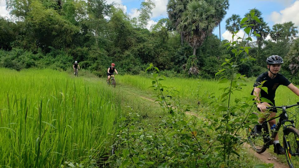 Bike Through Siem Reap Countryside With Local Guide - Logistics