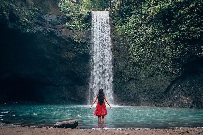 Blue Lagoon Snorkeling - Lunch - Kantolampo - Tibumana Waterfall - Exploring Tibumana Waterfall