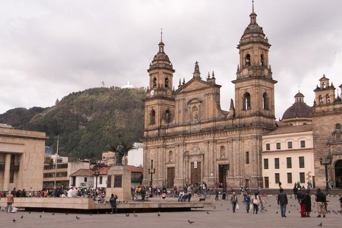 Bogota In Transit Tour 4- or 6-Hour Layover Experience - Common questions