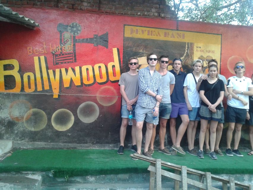 Bollywood Filmcity Tour With Dance Show. - Reservation Options