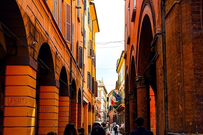 Bologna Walking Food Tour With Secret Food Tours - Overall Experience