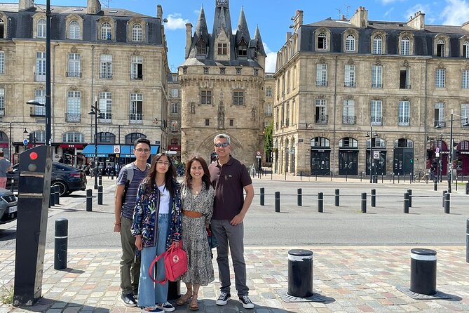 Bordeaux City - Private Guided Walking Tour With Local Sophia - Detailed Tour Itinerary and Highlights