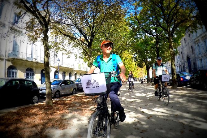 Bordeaux Essentials Sightseeing Bike Tour With a Local Guide - Cancellation Policy and Terms & Conditions